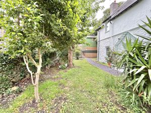 Photo 19- click for photo gallery